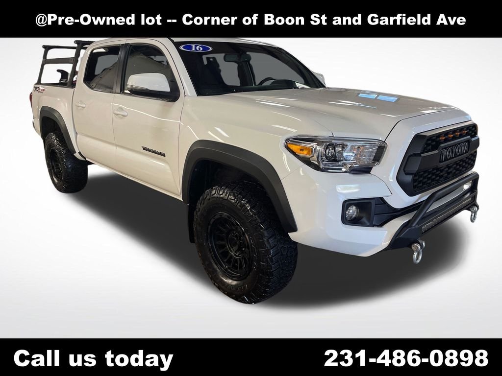 Used 2016 White Toyota TRD Off-Road image 7