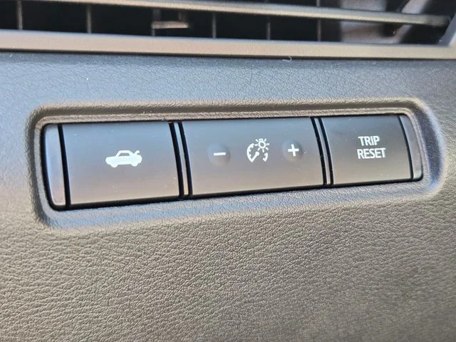 New 2026 Gray Sky Pearl Nissan SR image 26