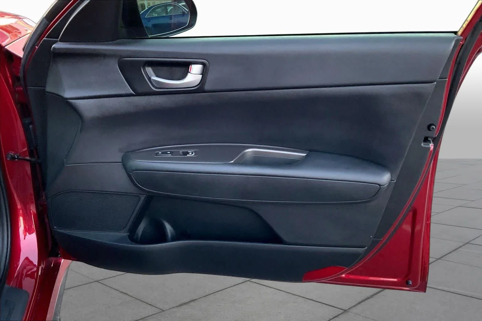 Used 2019 Passion Red Kia S image 19