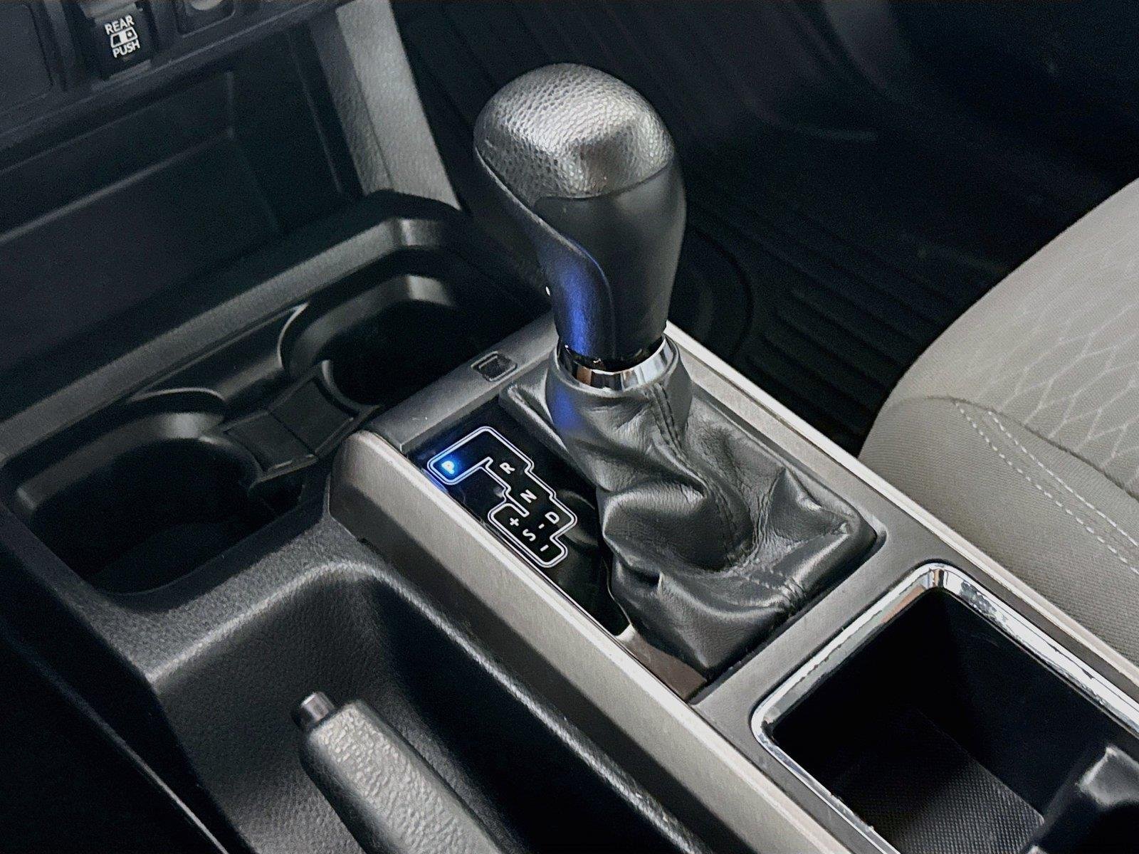 Used 2019 Cement Toyota SR5 image 23