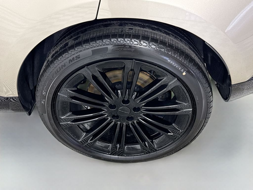 New 2026 Batumi Gold Land Rover SE image 31