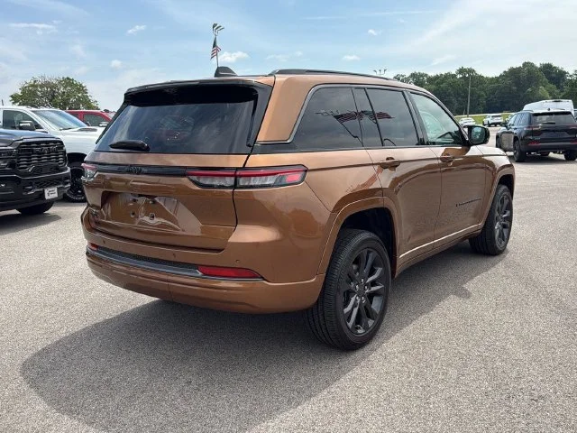 New 2026 Brown Jeep Limited Reserve image 16