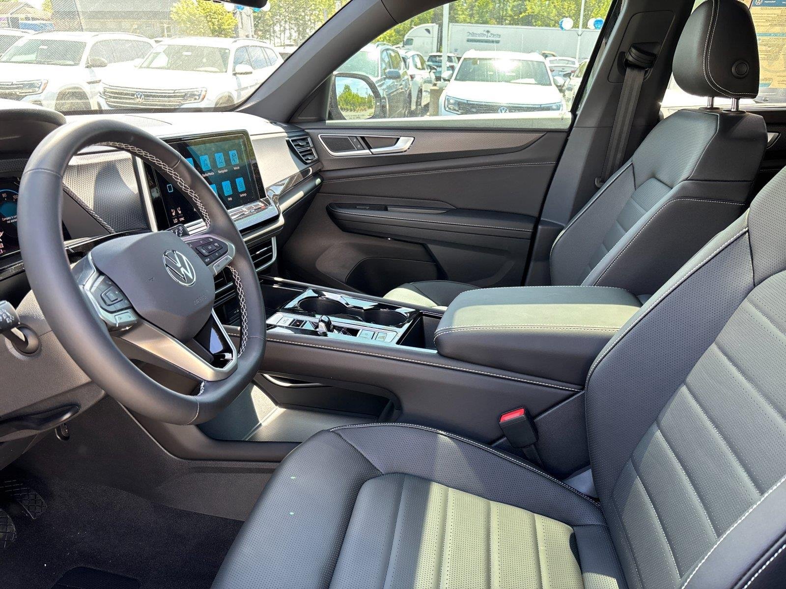2025 Volkswagen Atlas Cross Sport SEL - Photo 15
