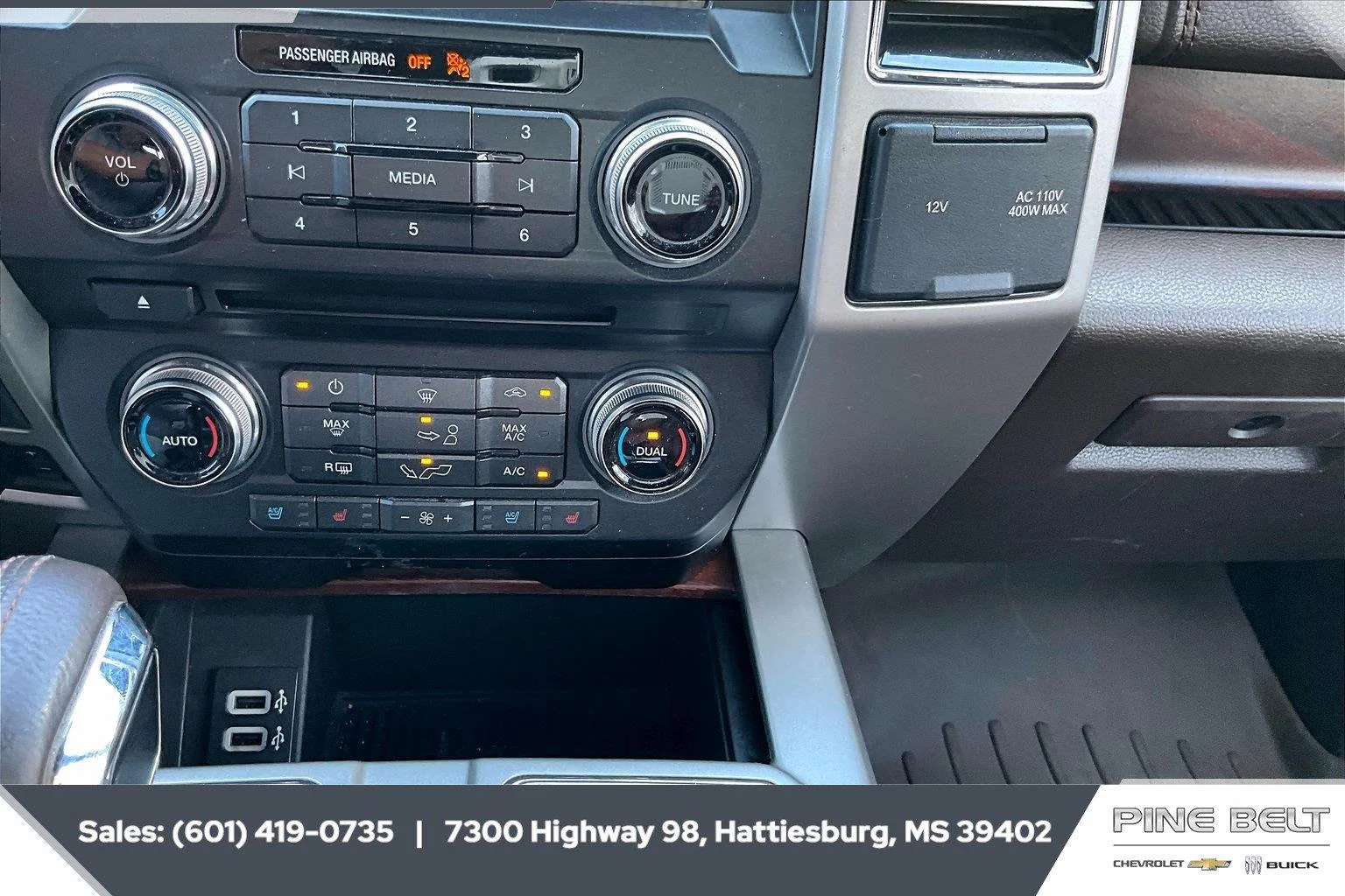 Used 2018 White Ford King Ranch image 24