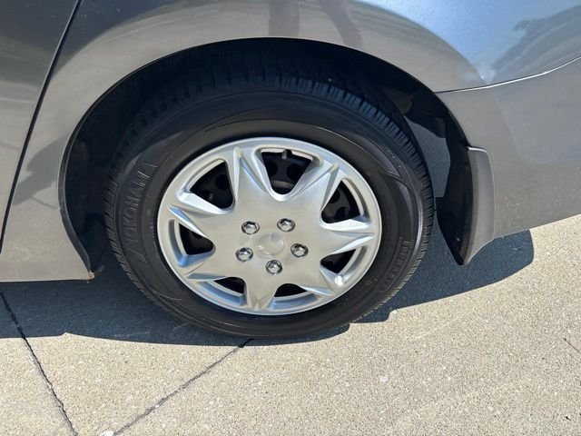 Used 2011 Gray Honda LX image 10