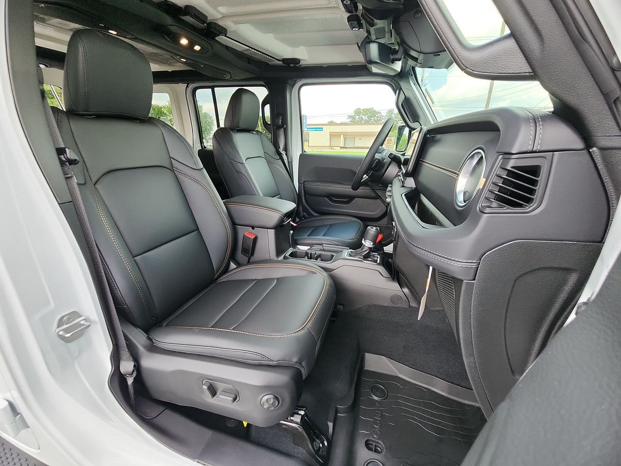 New 2026 White Jeep Sahara image 24