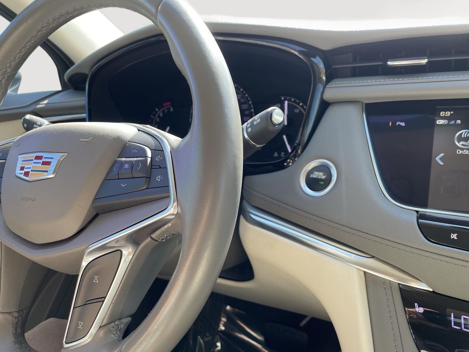 Used 2019 Shadow Metallic Cadillac Luxury FWD image 6
