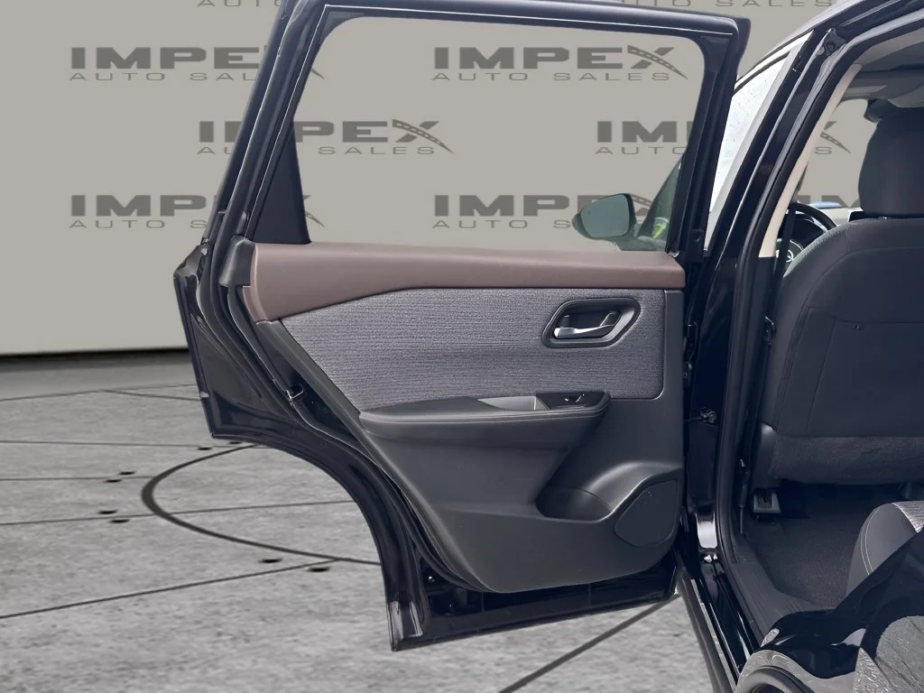 Used 2023 Black Nissan SV image 26