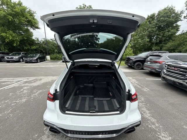 Used 2021 White Audi 4.2 image 23