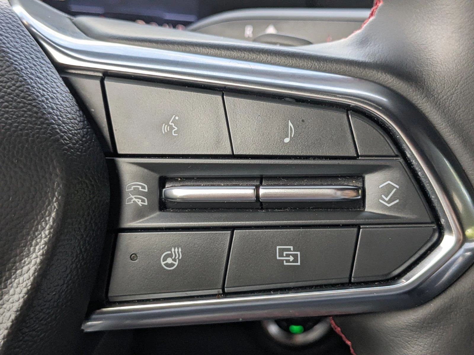 Used 2025 Black Chevrolet RST image 26