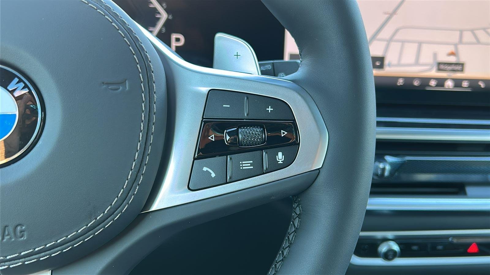 New 2026 Skyscraper Grey Metallic BMW xDrive40i image 14