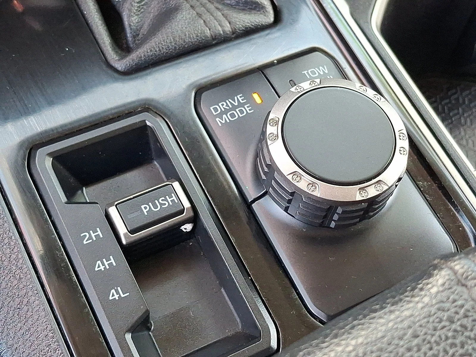 Used 2023 Ice Cap - 040 Toyota SR5 image 25