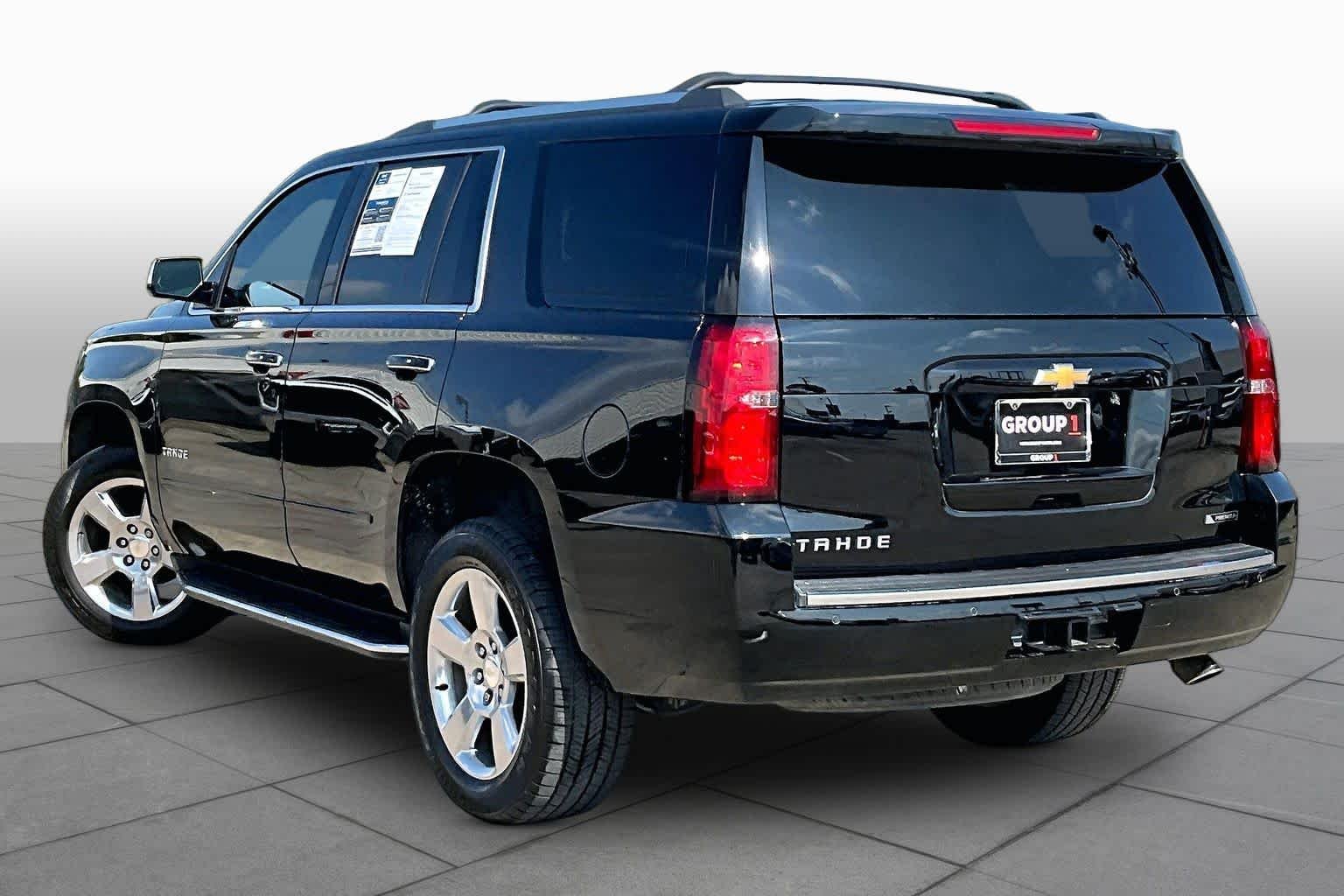Used 2018 Black Chevrolet Premier image 12