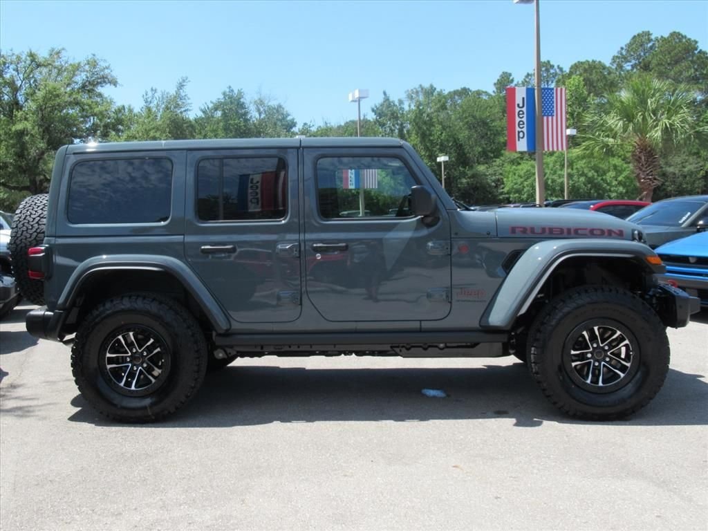 New 2026 Anvil Clear-Coat Exterior Paint Jeep Rubicon X image 2