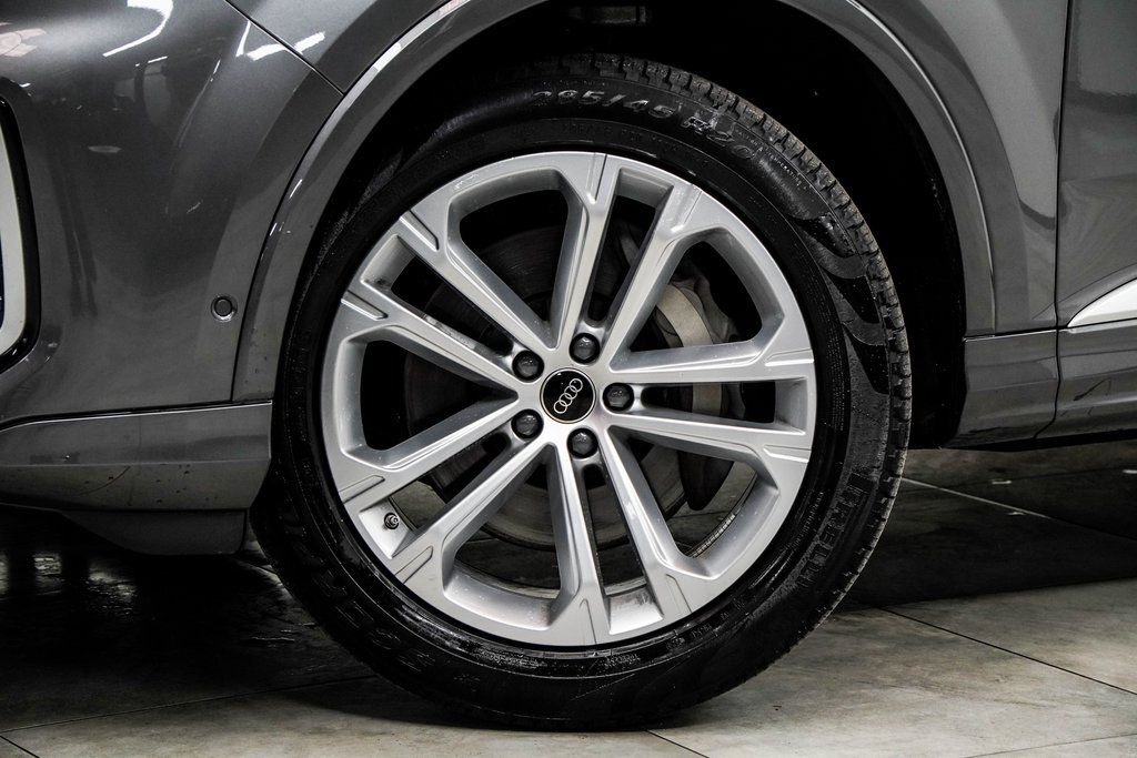 Used 2025 Gray Audi 55 Premium Plus image 3