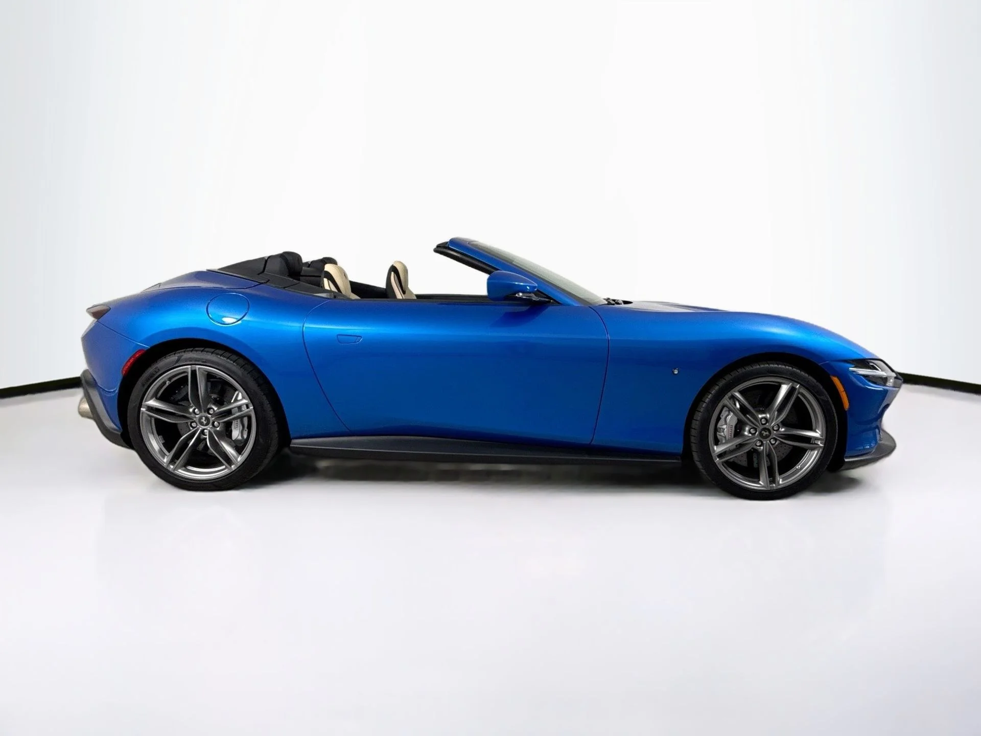 2025 Ferrari Roma Base - Photo 8