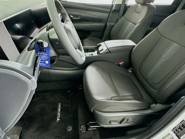 New 2026 Hyundai TUCSON SEL