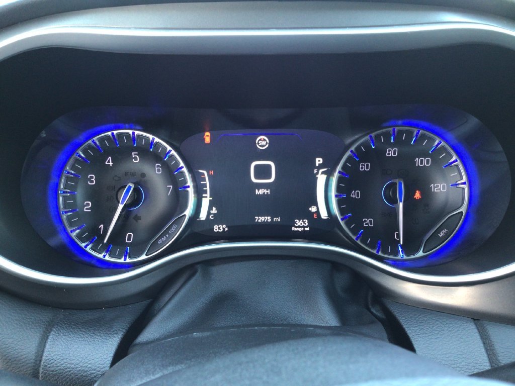Used 2024 Silver Chrysler Touring L image 26