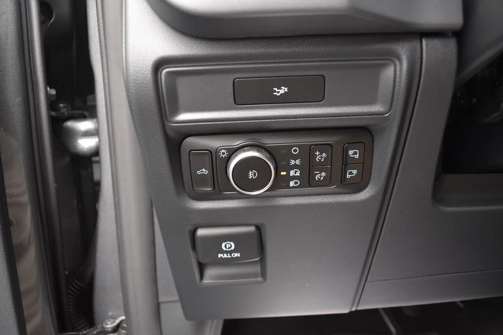 New 2026 Gray Metallic Ford XLT image 15
