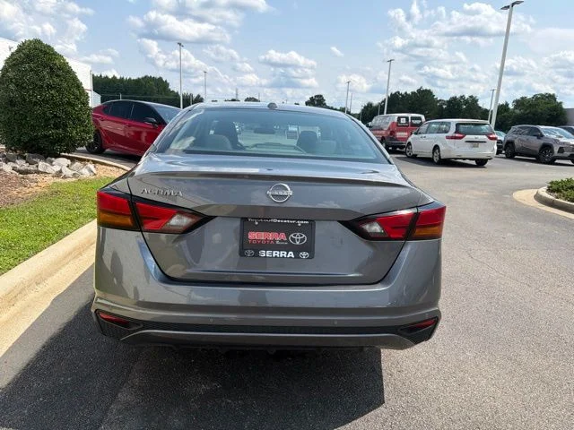 Used 2025 Gray Nissan 2.5 SV image 8