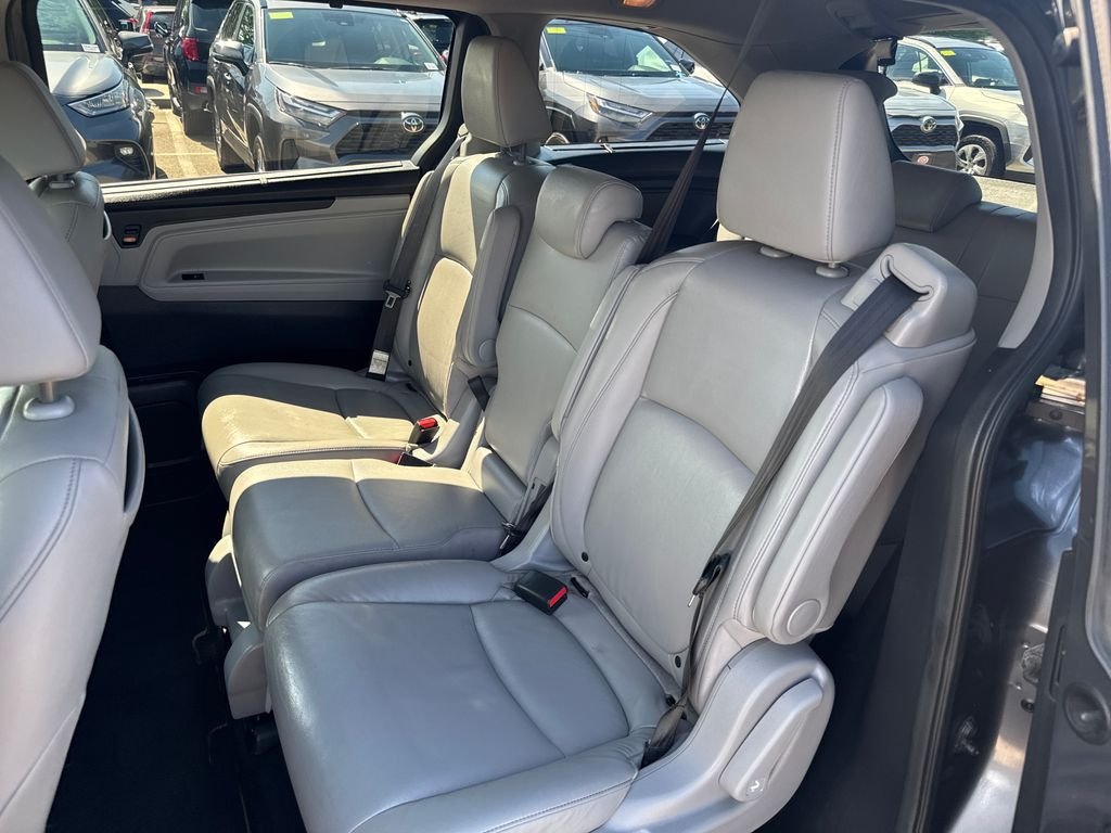 Used 2018 Gray Honda Elite image 41