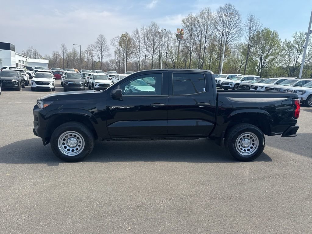 View vehicle photo 2