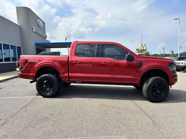 Used 2024 Red Ford XLT image 2