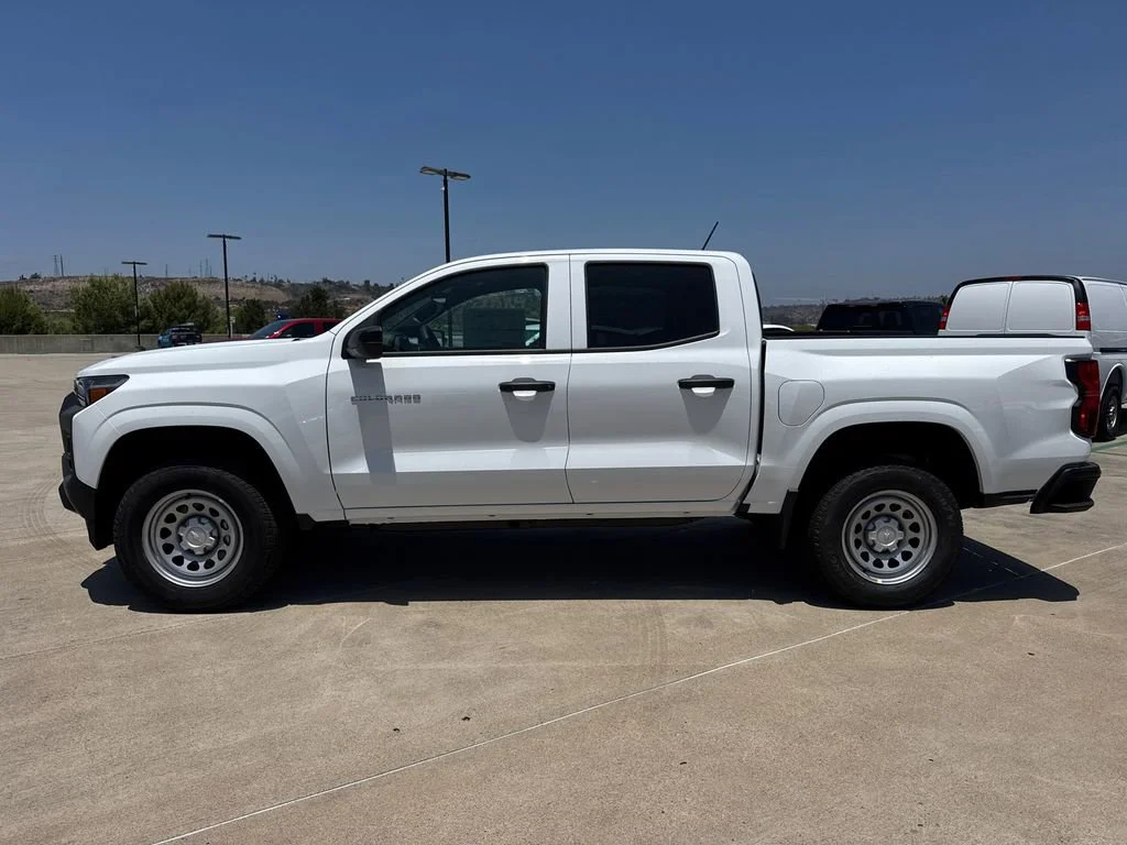 2026 Chevrolet Colorado Work Truck - Photo 6