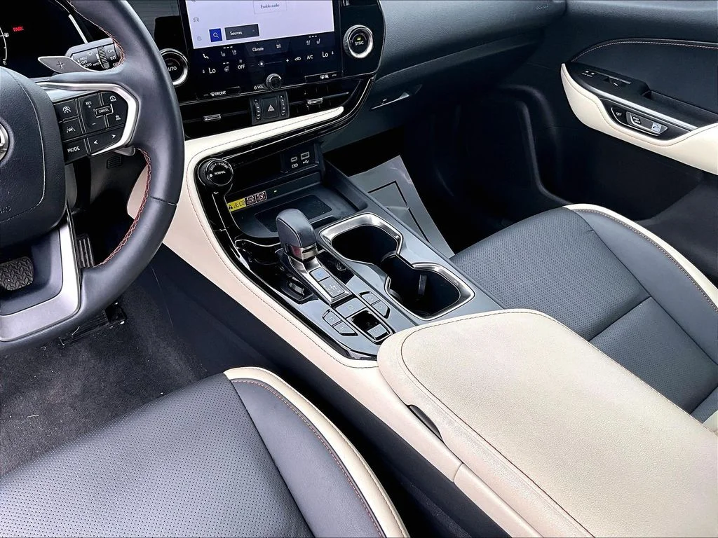 Used 2023 Red Lexus 350 Premium image 15
