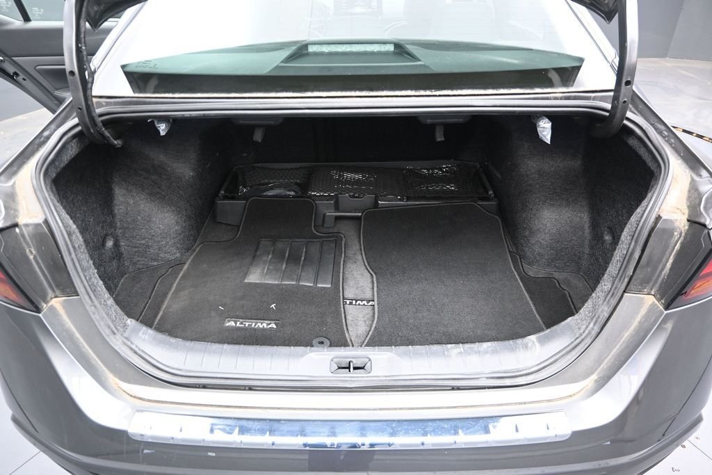 Used 2023 Gray Nissan 2.5 SL image 15