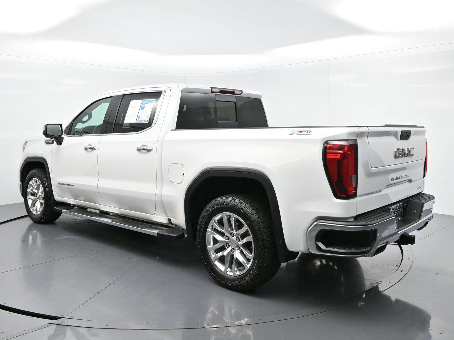 Used 2020 SUMMIT WHITE GMC SLT image 5