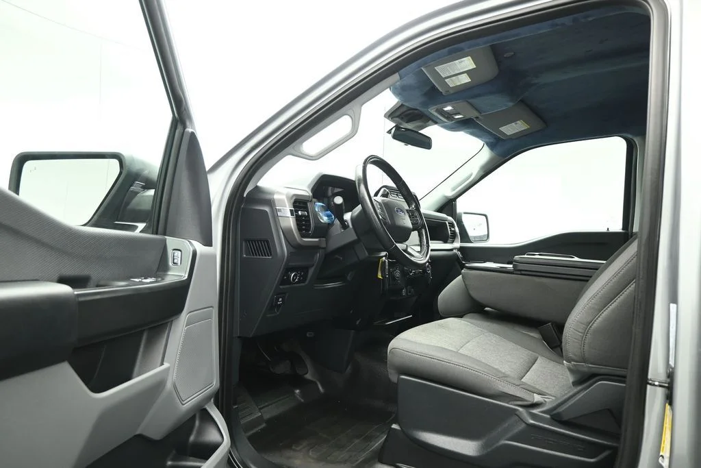 Used 2024 Silver Ford XL image 6
