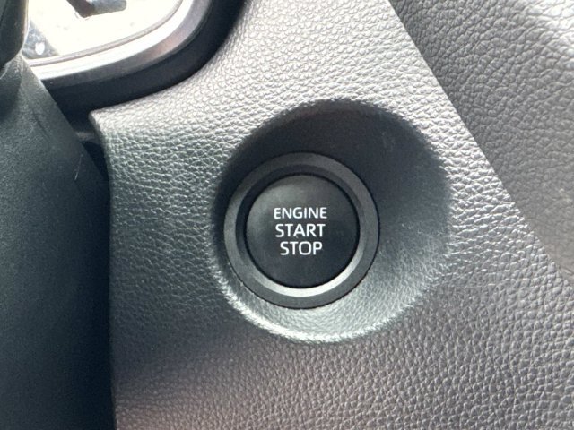 Used 2024 Beige Toyota XLE image 15