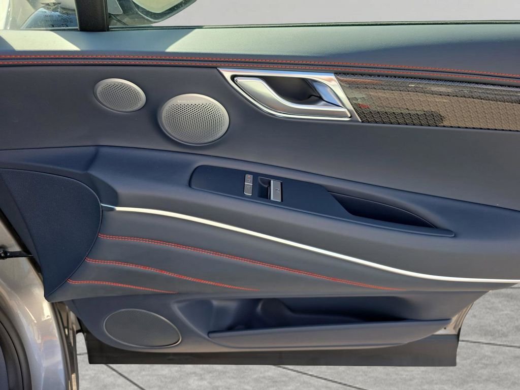 New 2026 Silver Genesis 3.5T E-SC MHEV image 30