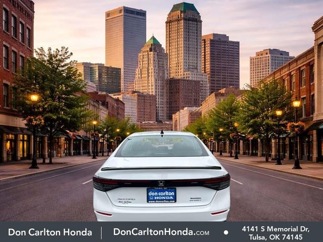 Certified Used 2025 Platinum White Honda Sport image 5