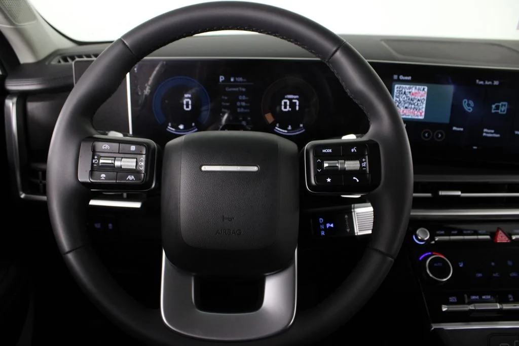 Used 2026 White Hyundai SEL image 10