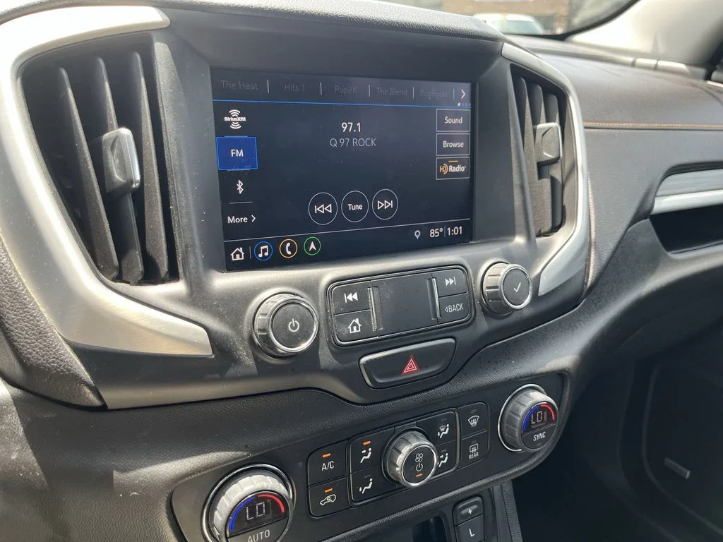 Used 2020 Gray GMC SLT image 15