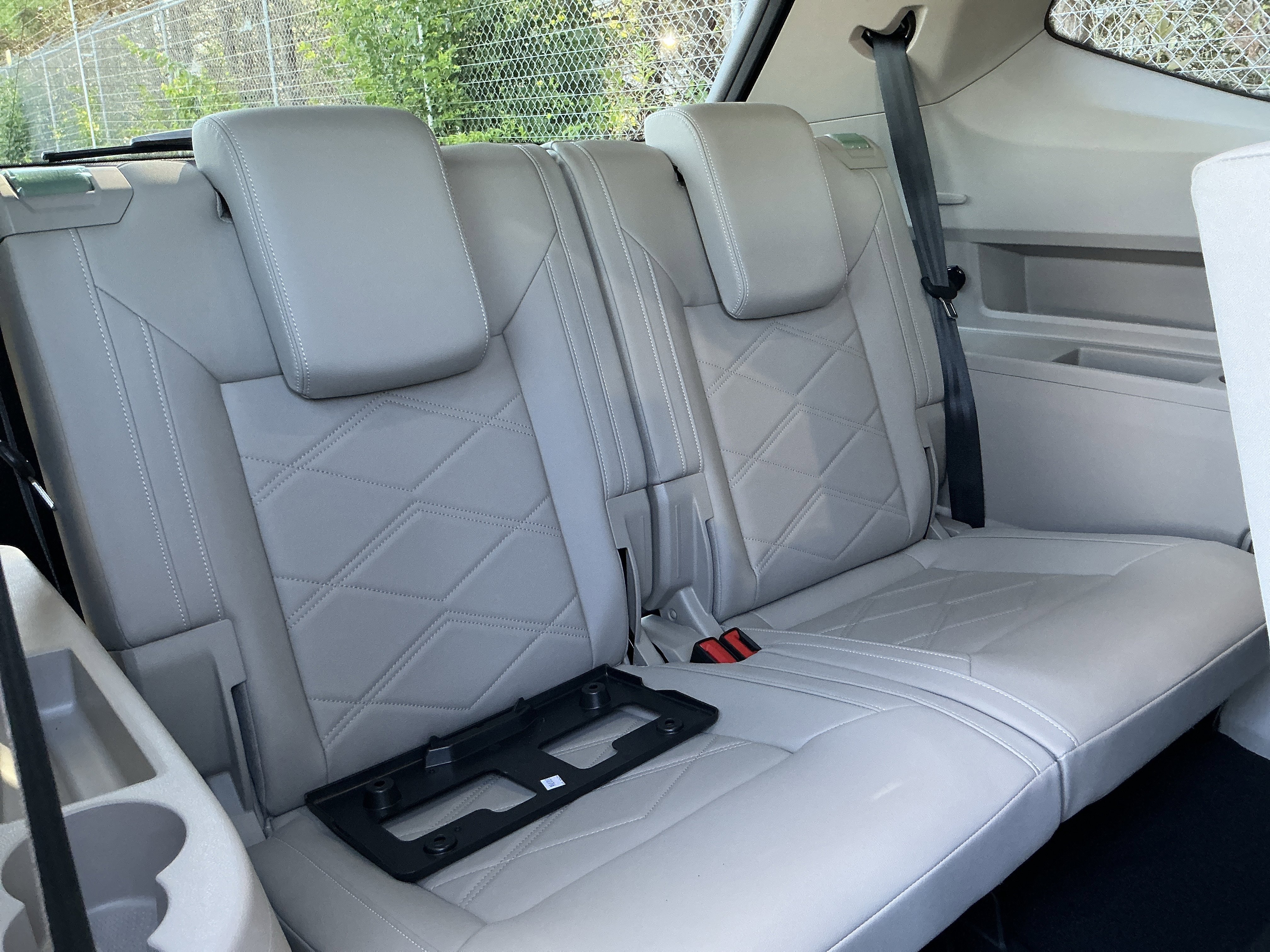 New 2026 Opal White Pearl Volkswagen 2.0T SE image 25