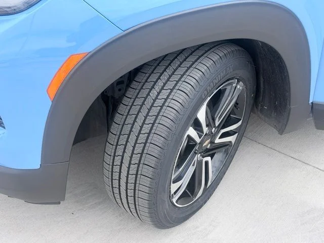 Certified Used 2024 Blue Chevrolet LT image 31