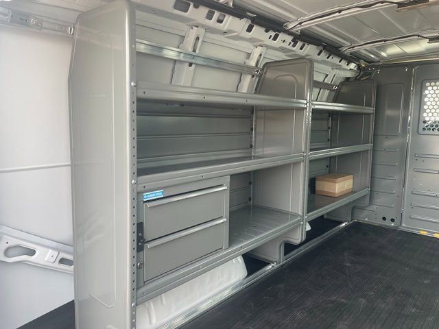 2025 Chevrolet Express Cargo Work Van - Photo 6