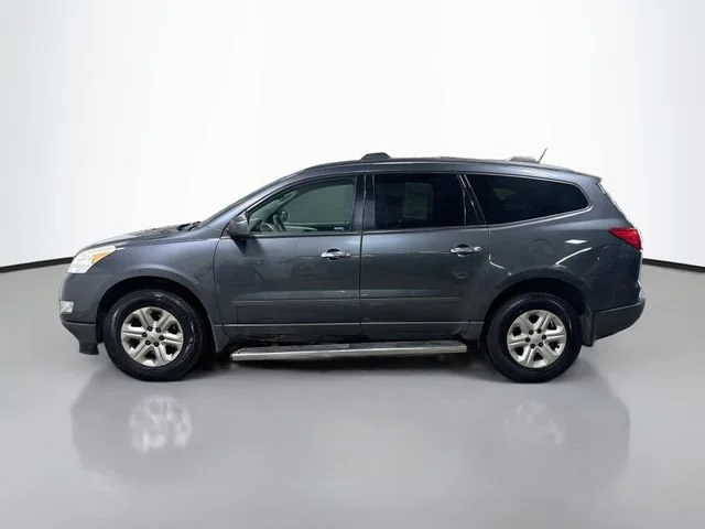 Used 2012 Cyber Gray Metallic Chevrolet LS image 9