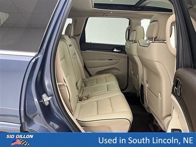 Used 2021 Slate Blue Pearlcoat Jeep Overland image 23