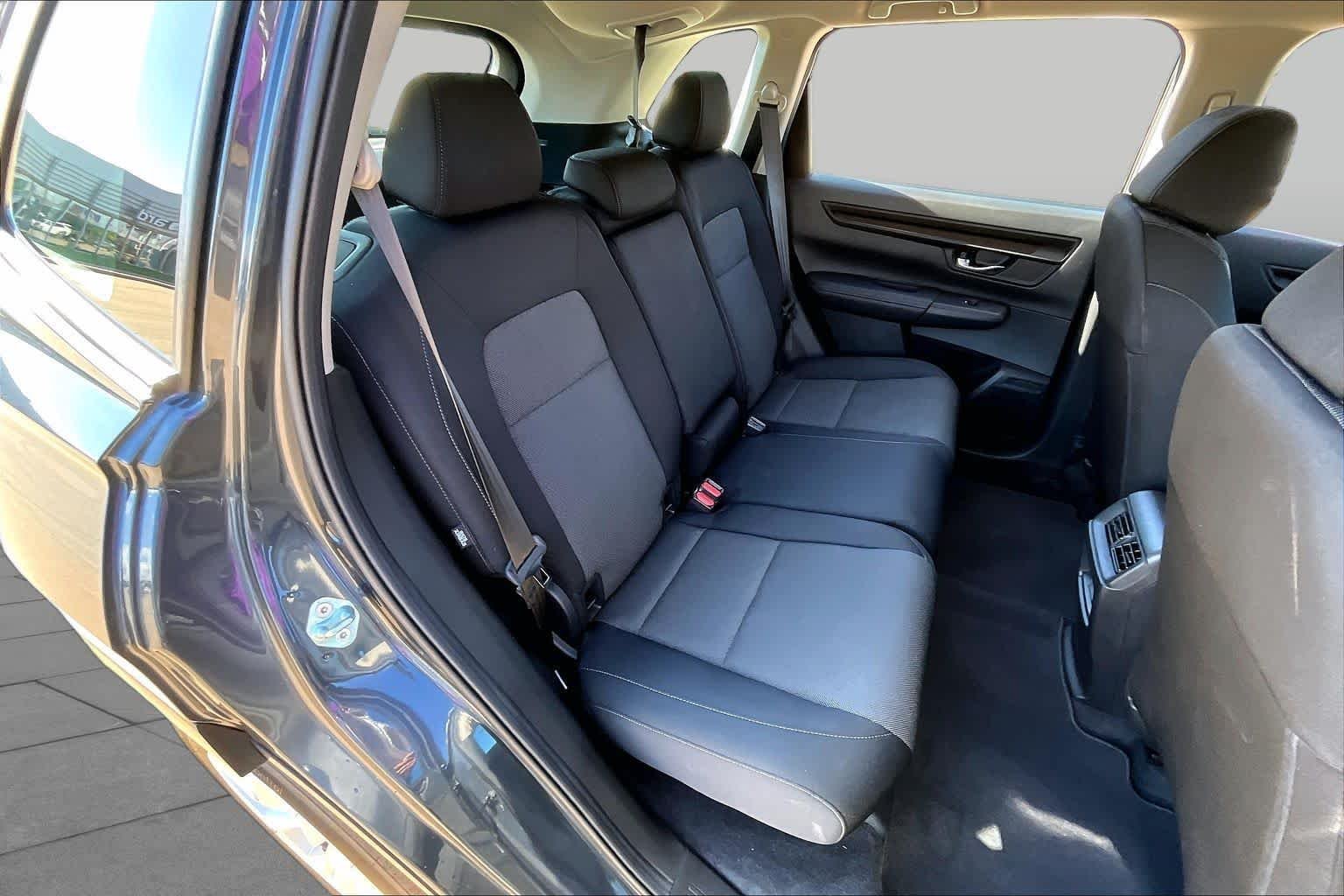 Used 2024 Meteorite Gray Metallic Honda LX image 18