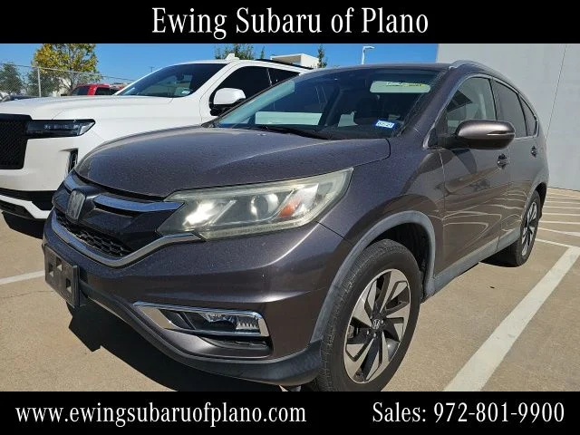 Used 2016  Honda Touring image 2