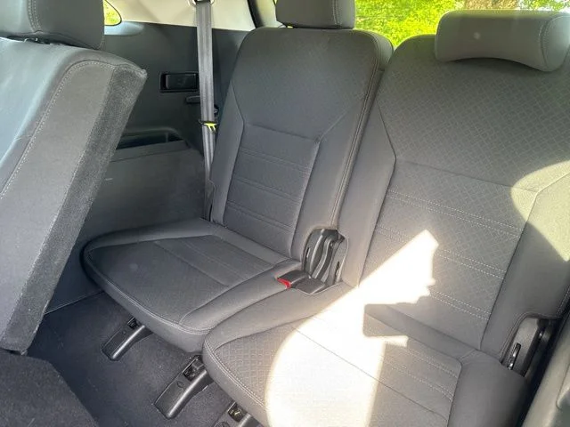 Used 2020 Black Kia LX image 16