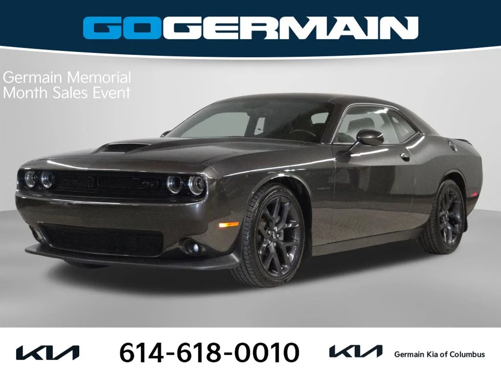 2022 Dodge Challenger R/T's photo