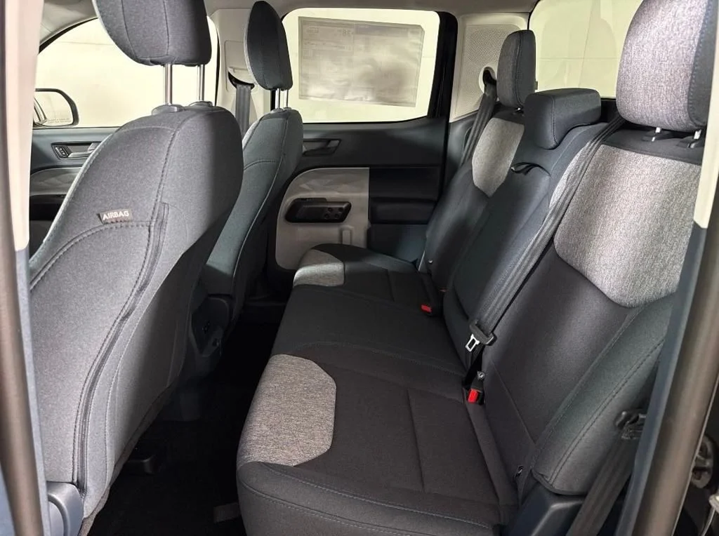 2025 Ford Maverick XLT - Photo 12
