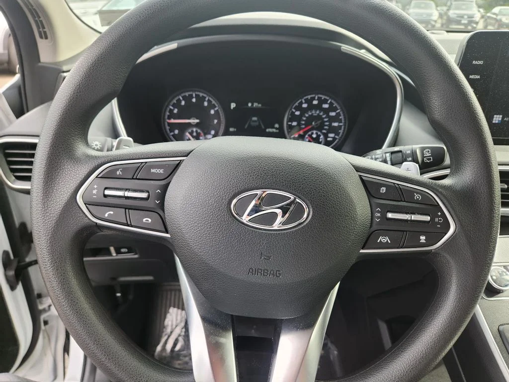 Used 2022 Gray Hyundai SEL image 14