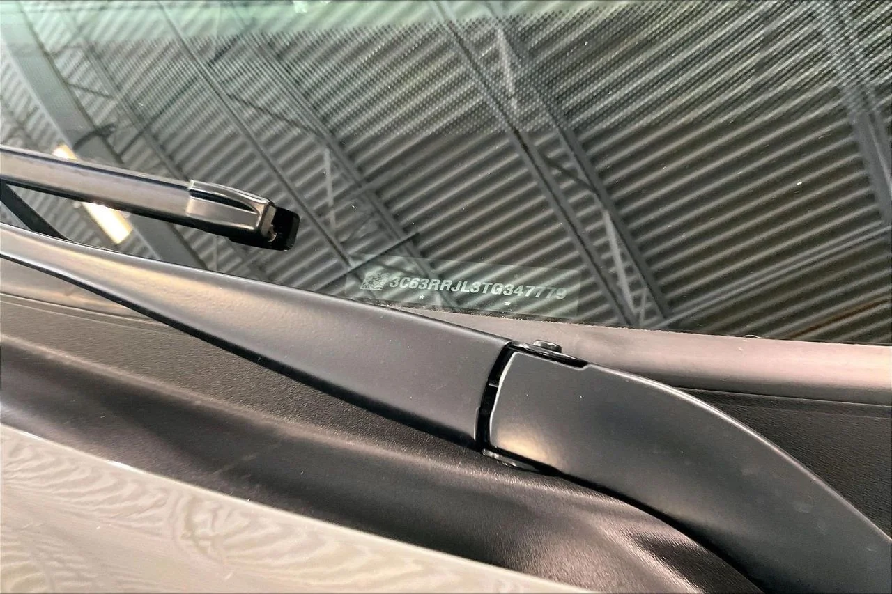 New 2026 Ceramic Gray Clear-Coat Exterior Paint RAM Laramie image 37