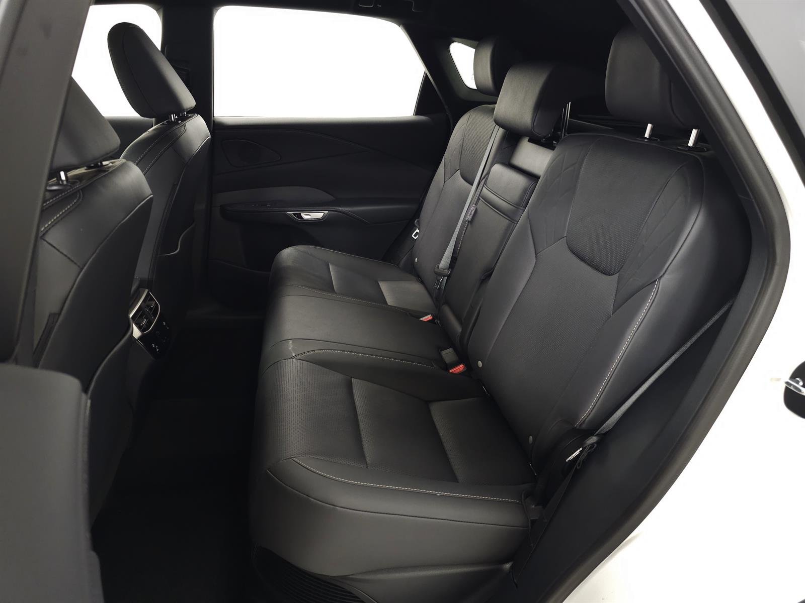 Certified Used 2026 White Lexus PREMIUM PLUS image 37